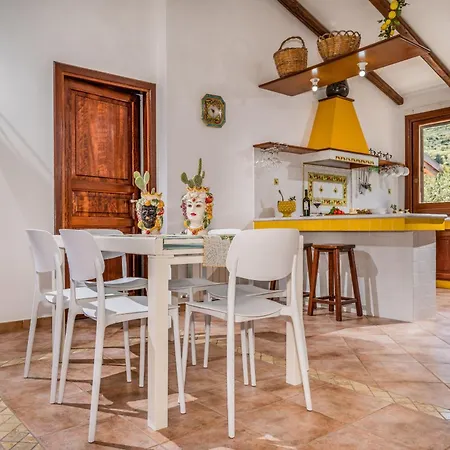Villa Miceli